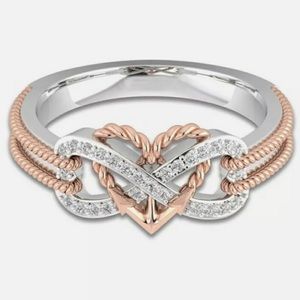 New (3) Heart Topaz Ring .925 Size: 5.5!